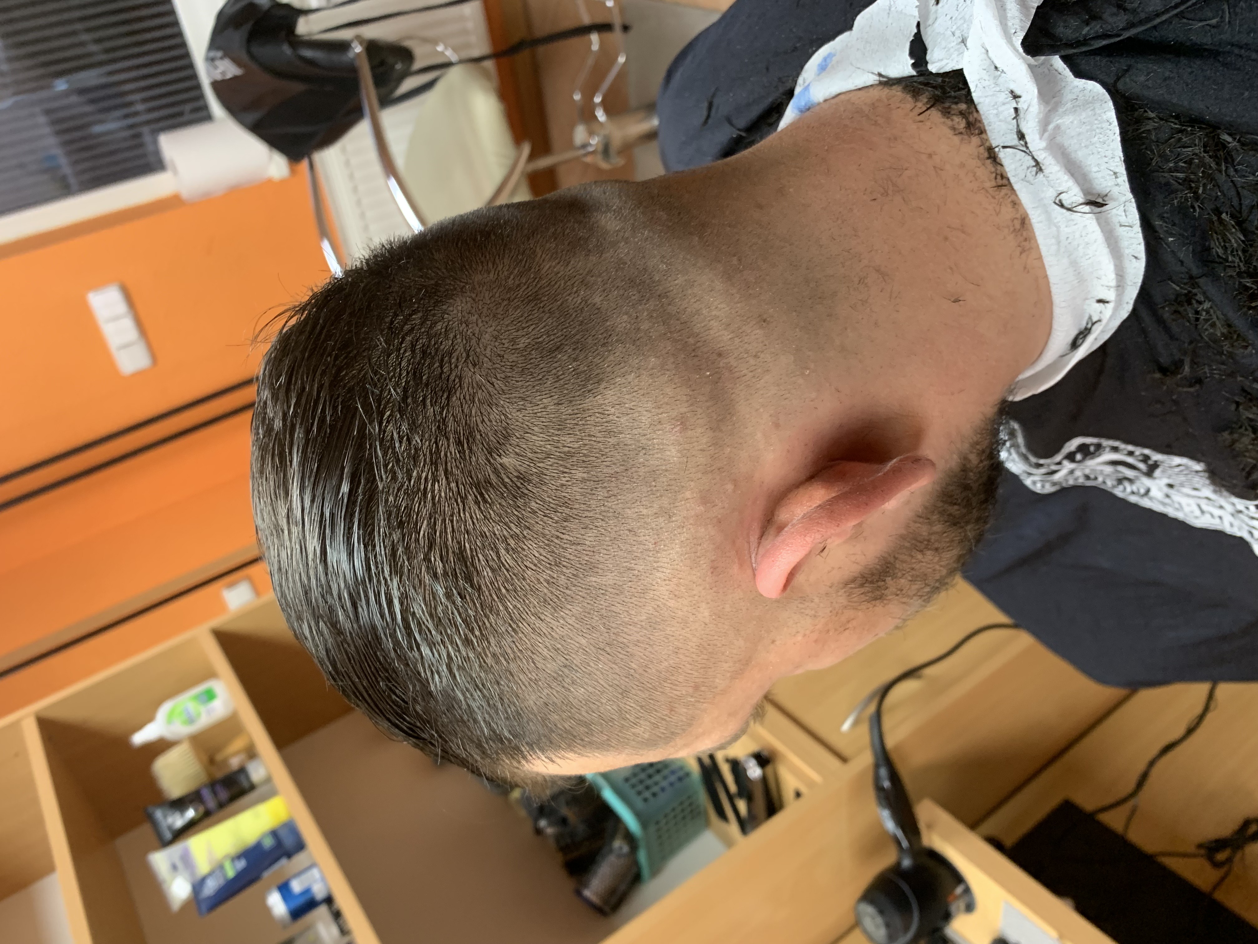 Účes 1